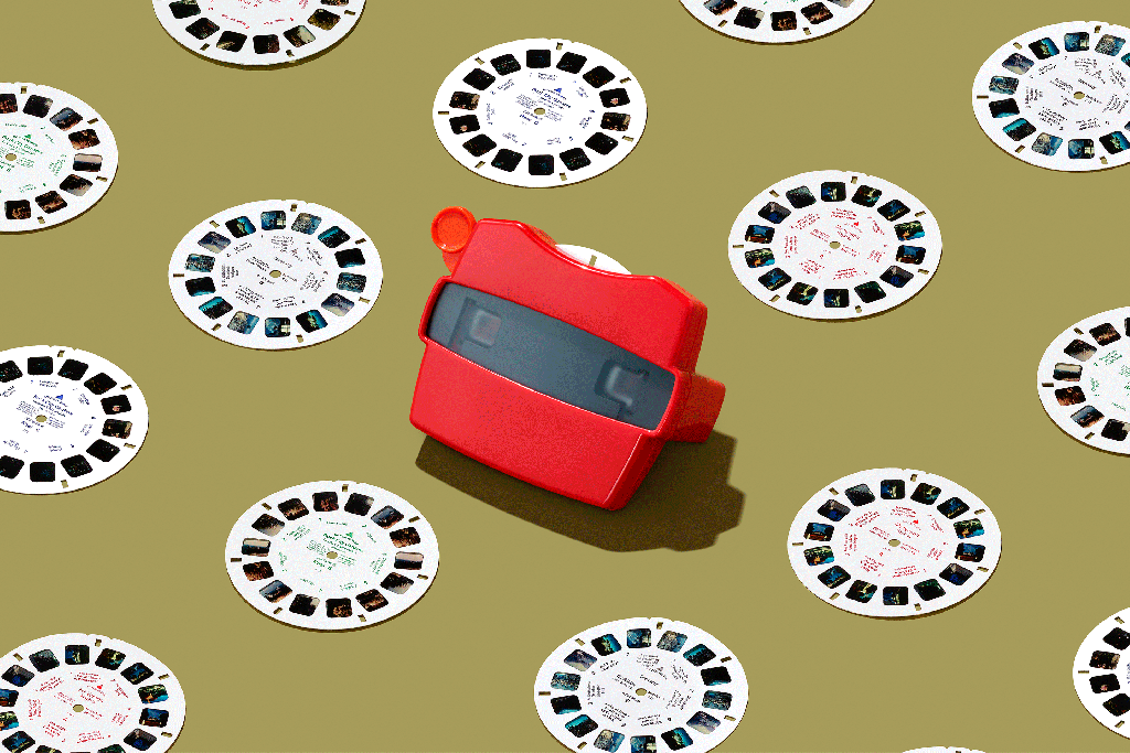 View-Master Model F – Designed by Chuck Harrison, 1958