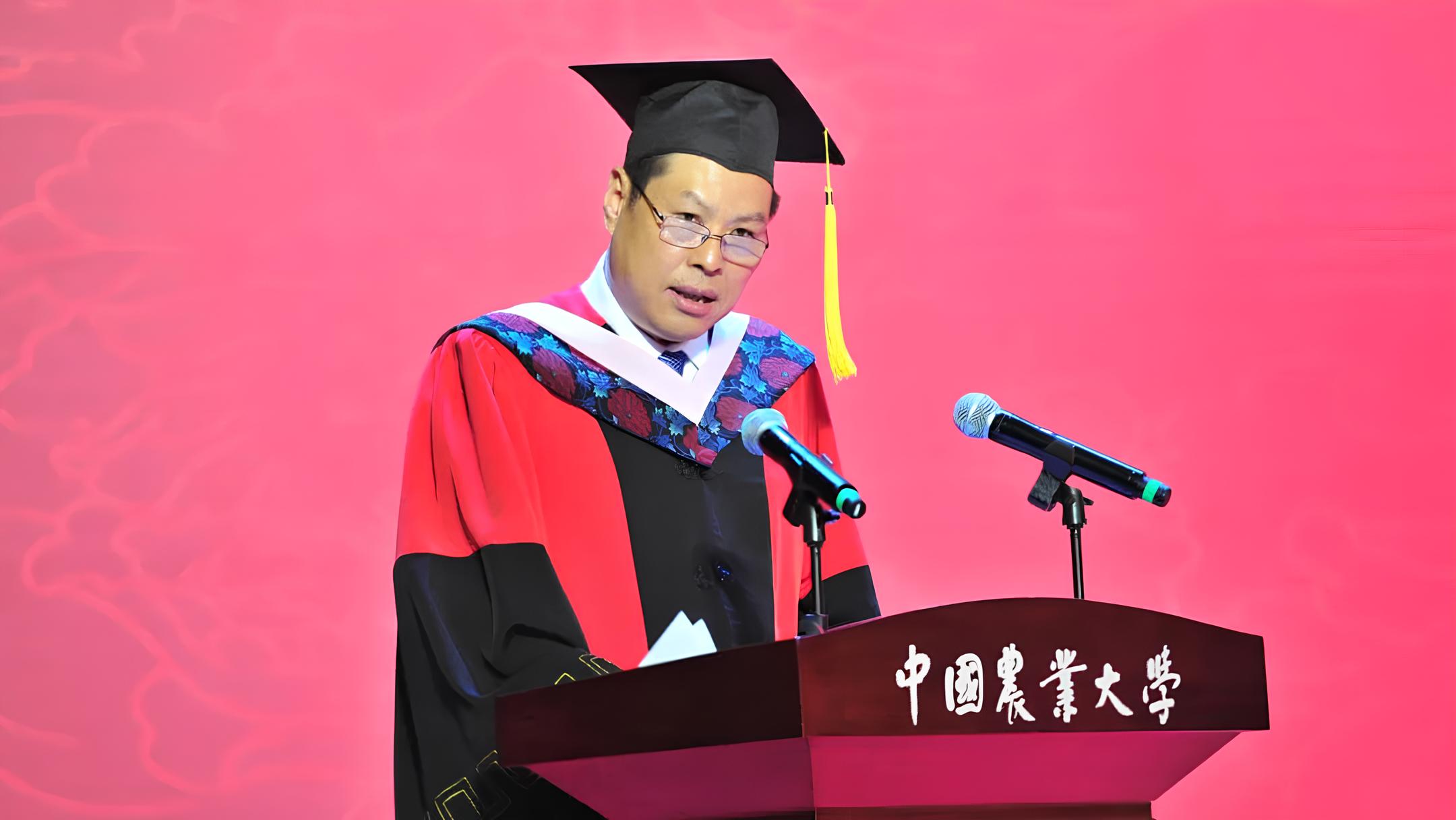 在权力的包围中不要熄灭真善美的光——叶敬忠院长在中国农业大学人文与发展学院 2023 年毕业典礼上的讲话